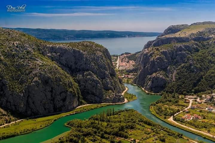 Judita Omiš Exterior foto