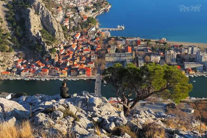 Judita Omiš Exterior foto