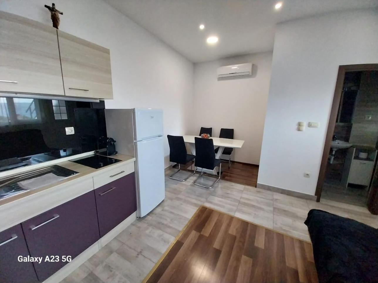 Judita Omiš Exterior foto